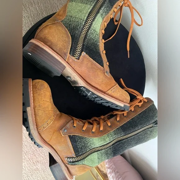 8.5Woolrich Women's Santa Fe Combat Boot Sz - Picture 4 of 17